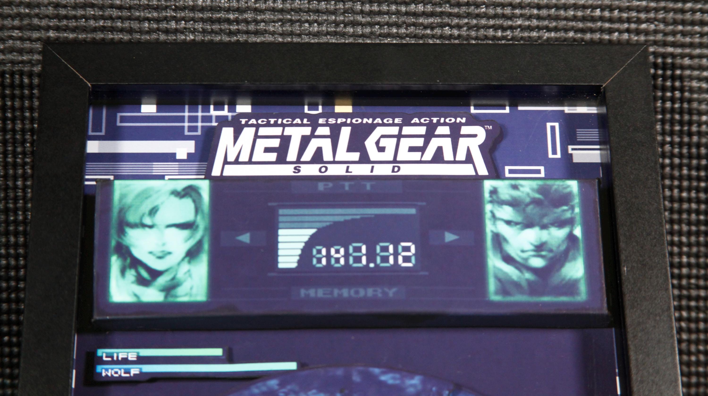 Solid Snake Sniper Wolf 3D shadow box| Metal Gear Solid | Wall Decor | Gift for Gamers | Classic Games |Unique Gaming gift| |birthday idea |